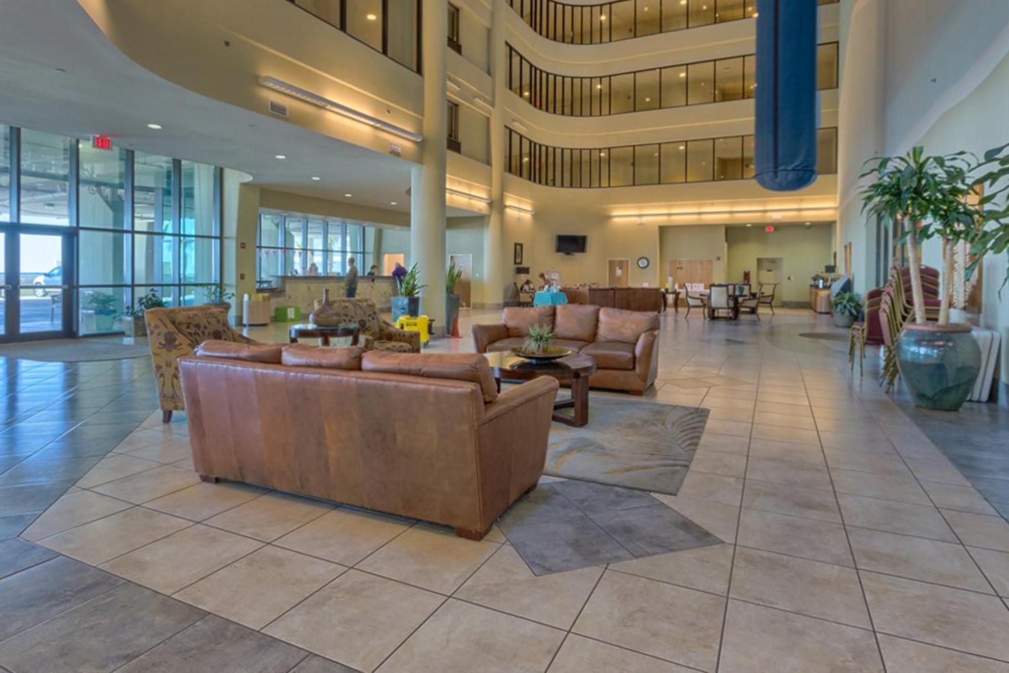 Phoenix West Orange Beach Room photo