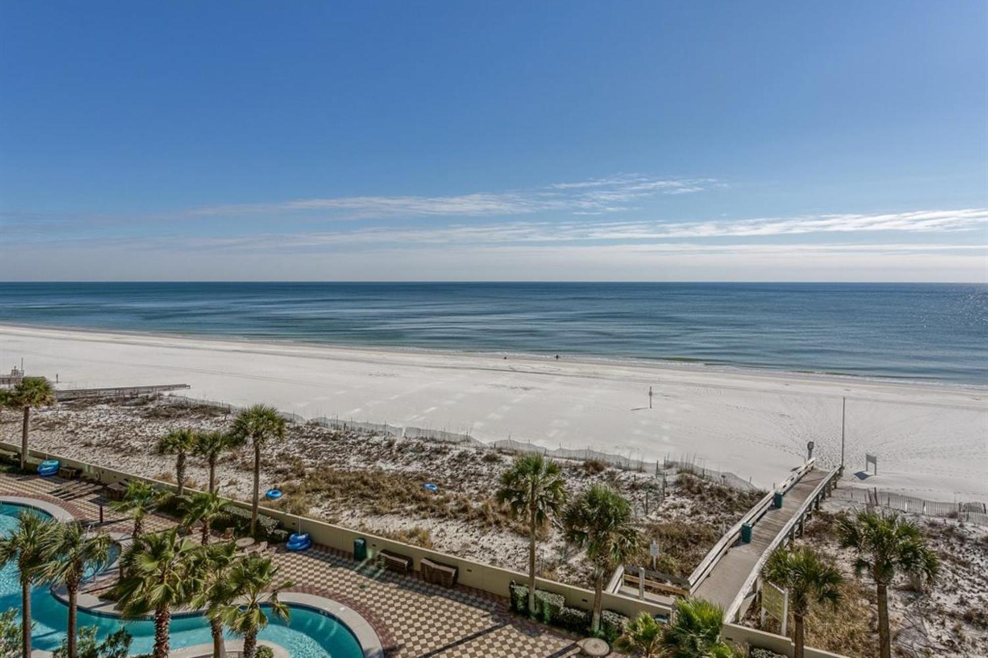 Phoenix West Orange Beach Room photo