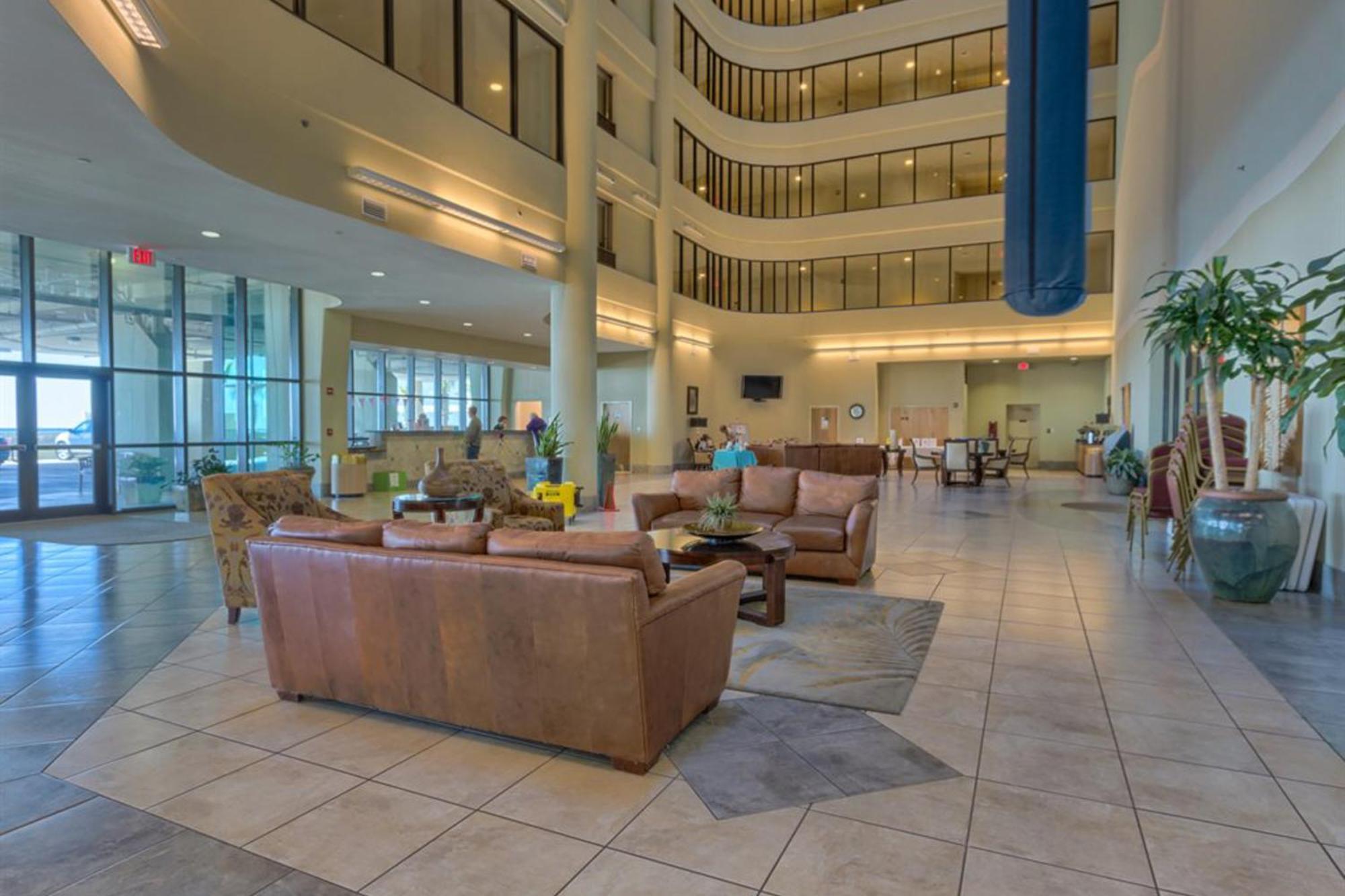 Phoenix West Orange Beach Room photo