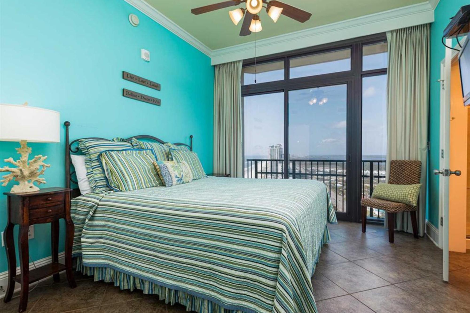 Phoenix West Orange Beach Room photo