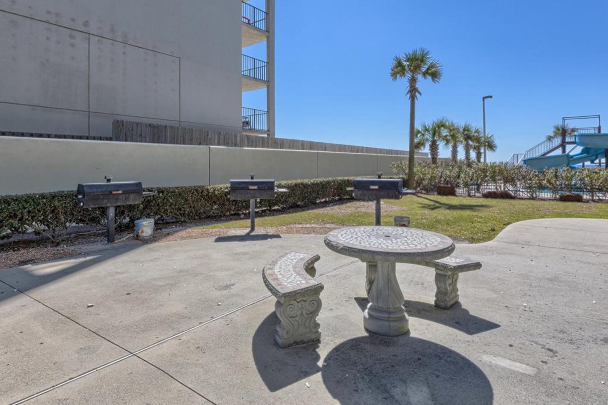 Phoenix West Orange Beach Room photo