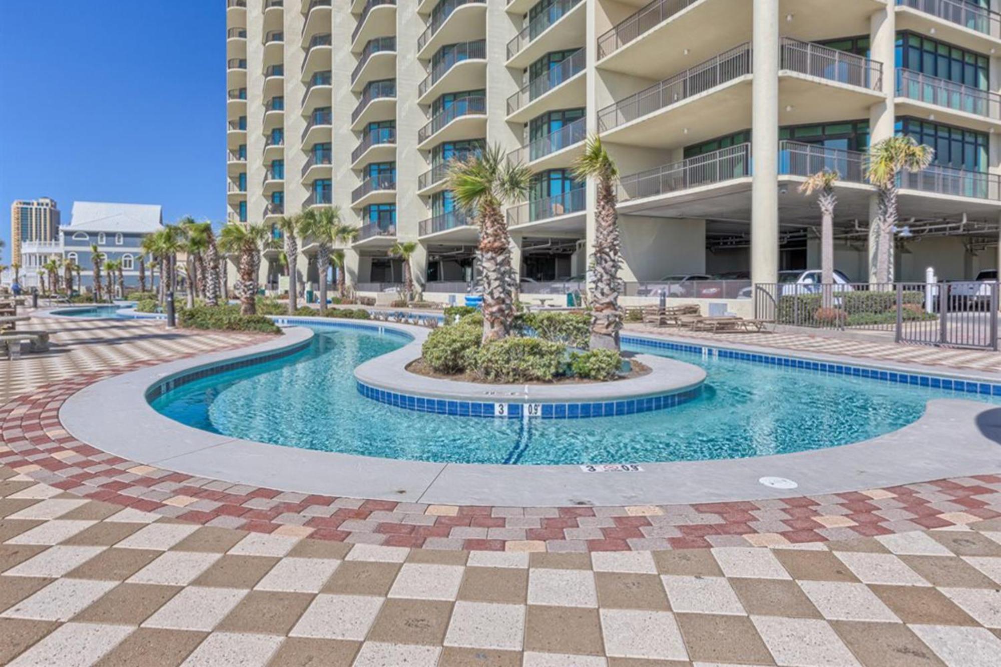 Phoenix West Orange Beach Room photo