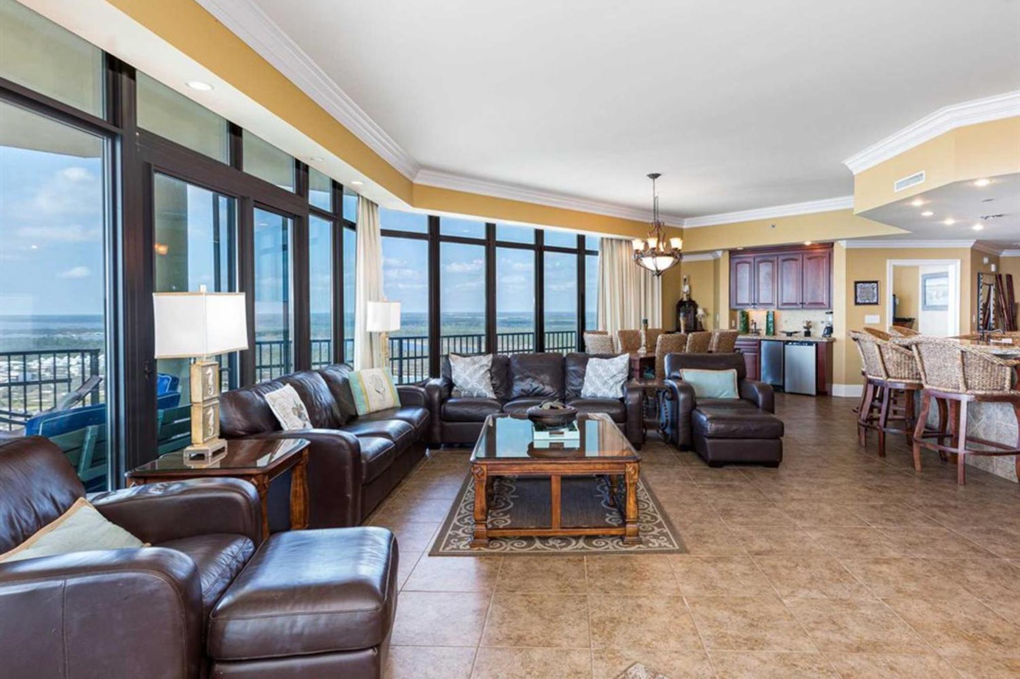 Phoenix West Orange Beach Room photo