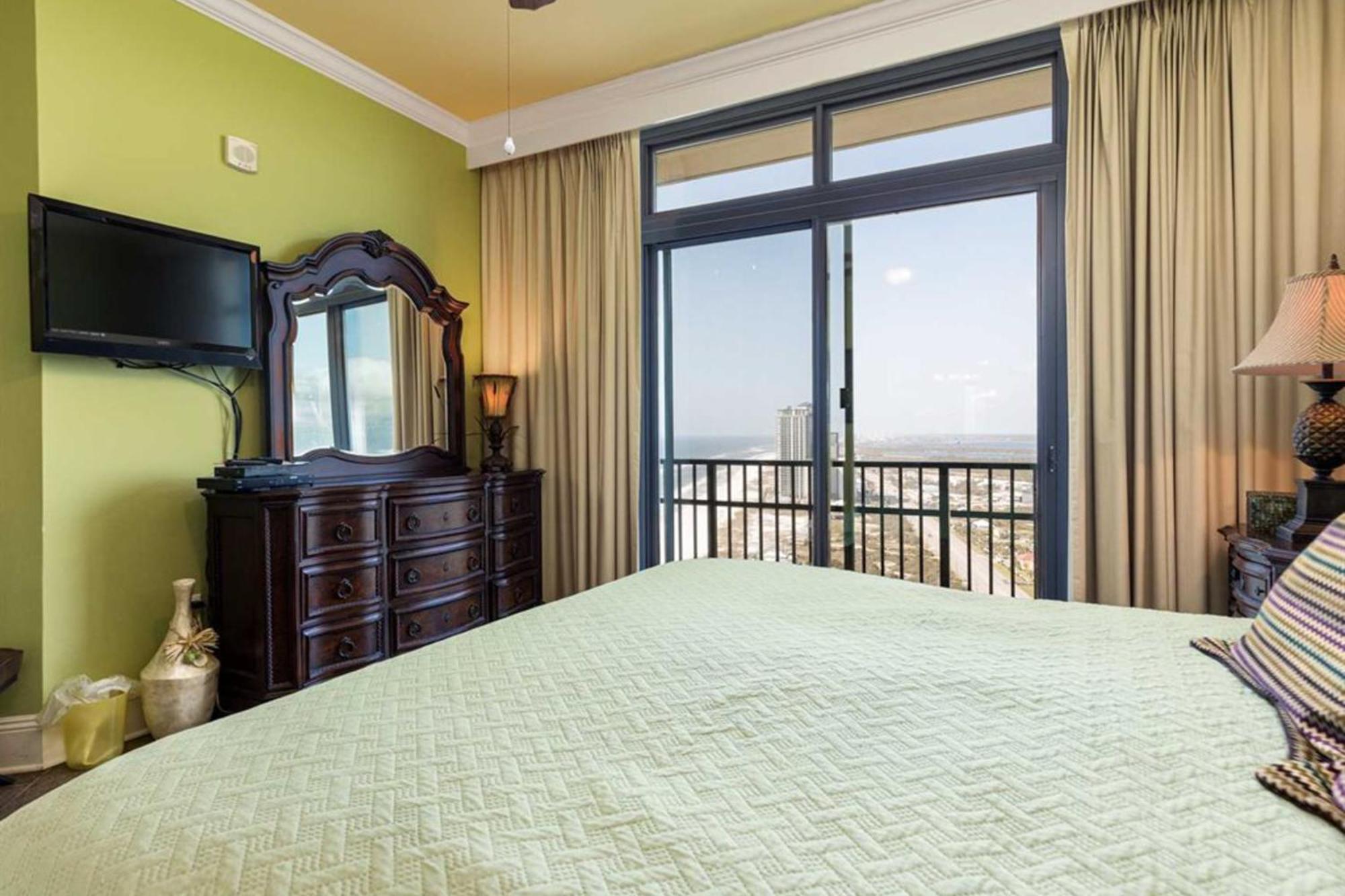 Phoenix West Orange Beach Room photo