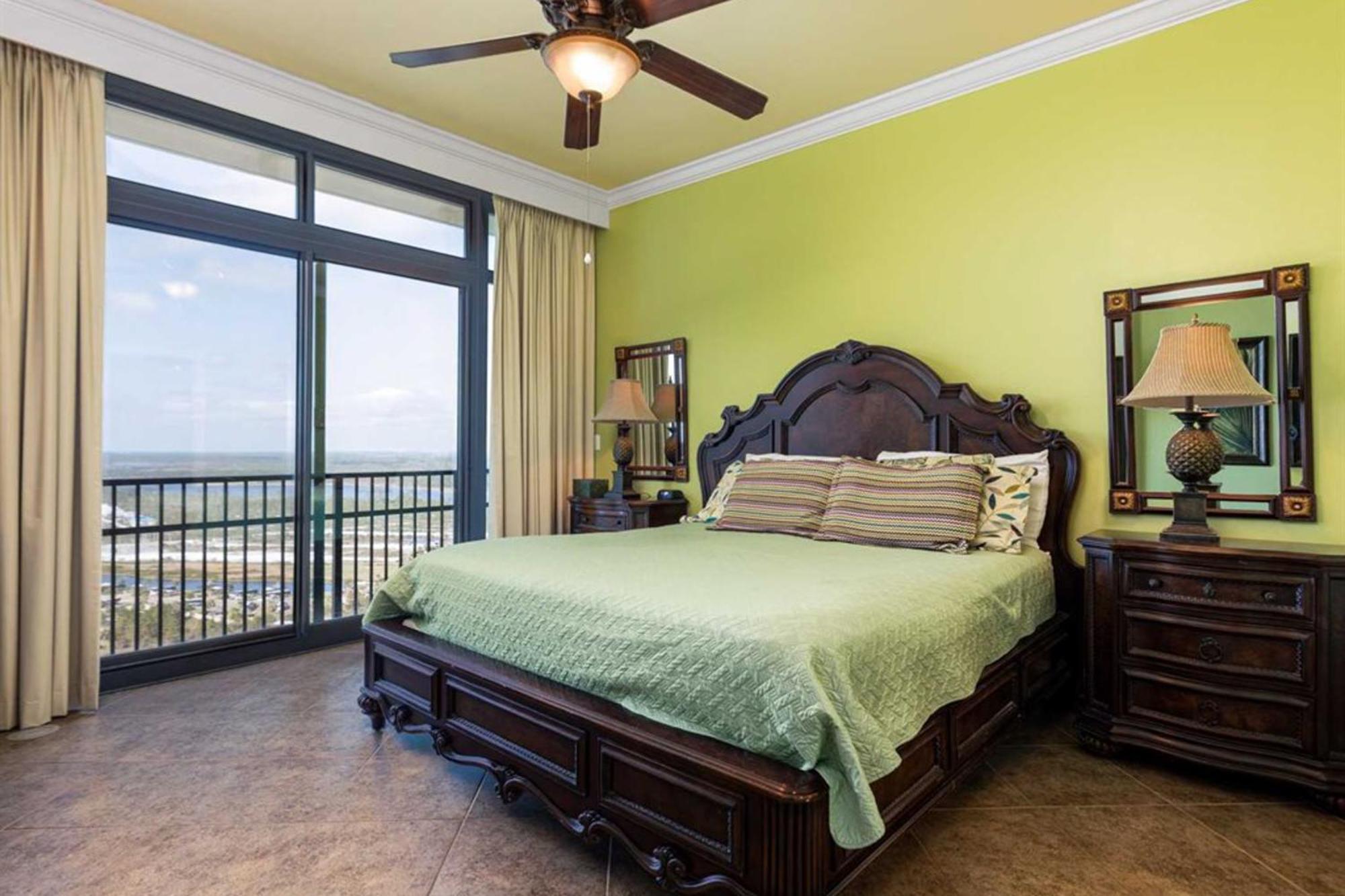 Phoenix West Orange Beach Room photo
